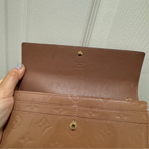 Louis Vuitton long wallet - Picture 7 of 9